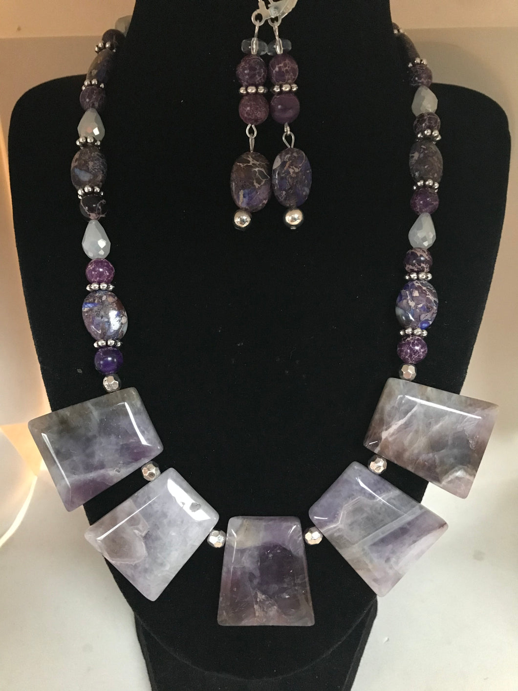 Amethyst semi-precious stones necklace and earring set