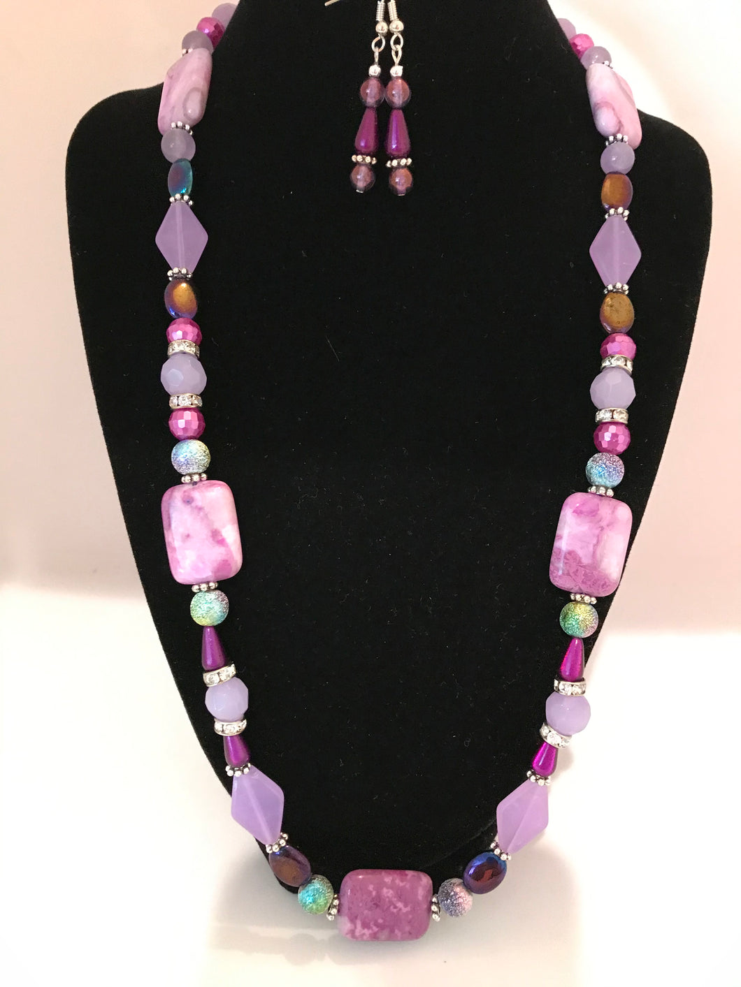 Purple amethyst opal Czech glass flat diamond beaded necklace with coordinated earrings.