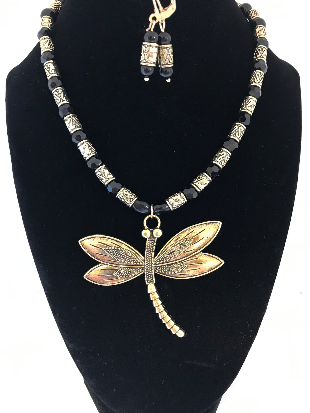 Dragonfly choker with matching earrings